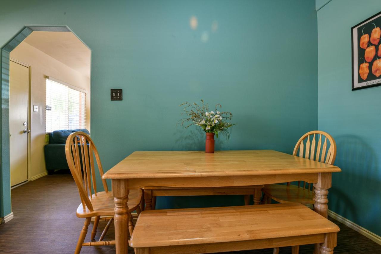 Inn 1 - Downtown 1 Bedroom Unit, Sleeps 6 With Shared Hot Tub Moab Eksteriør billede