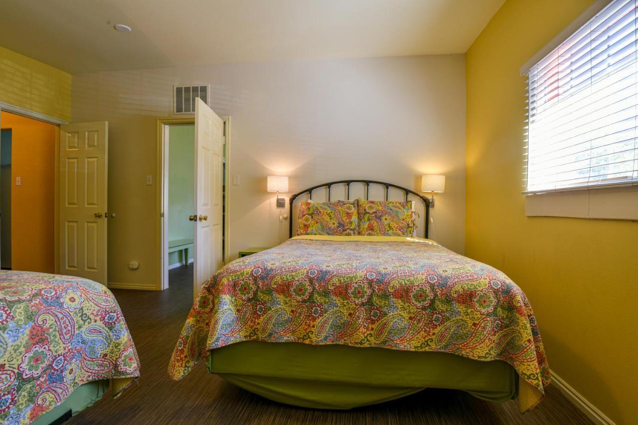 Inn 1 - Downtown 1 Bedroom Unit, Sleeps 6 With Shared Hot Tub Moab Eksteriør billede